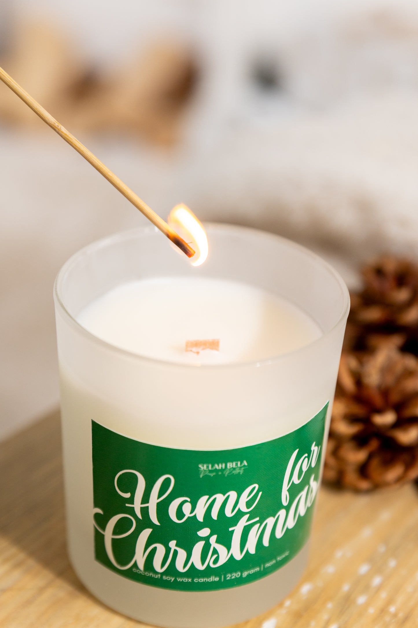 Home for Christmas 8oz Candle